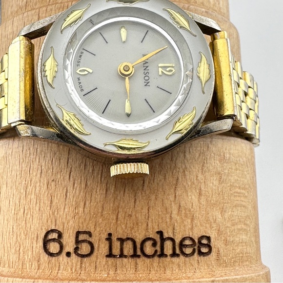 Vintage Manson Gold tone Manual Wind Ladies 25.5mm Watch c. 1960’s - Picture 7 of 8